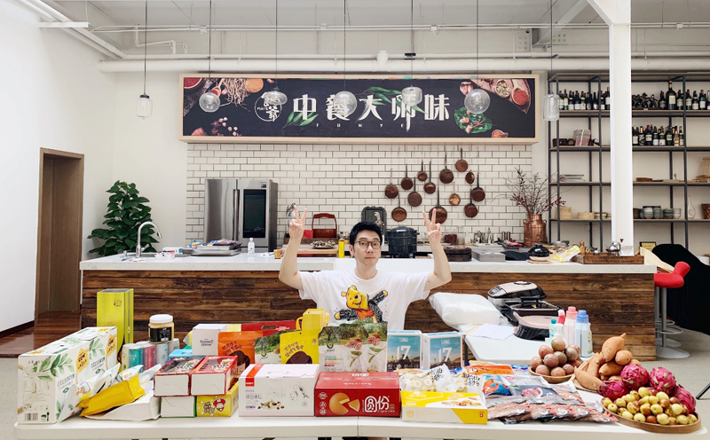 一场直播带货上千万,林依轮的秘诀只有两个字插图5 一场直播带货上千万,林依轮的秘诀只有两个字