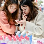 美妆零售换代，前浪后浪的冰与火