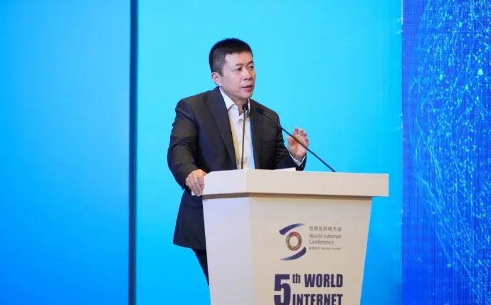 通过私有化，曹国伟能再救新浪一次吗？