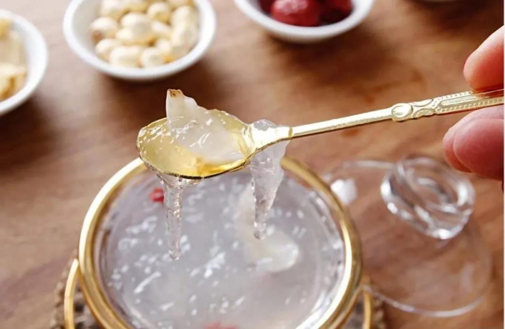 辛巴赔款6189万后 燕窝从业者一句话道出幕后真相