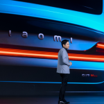 雷军没致敬的，其实是小米