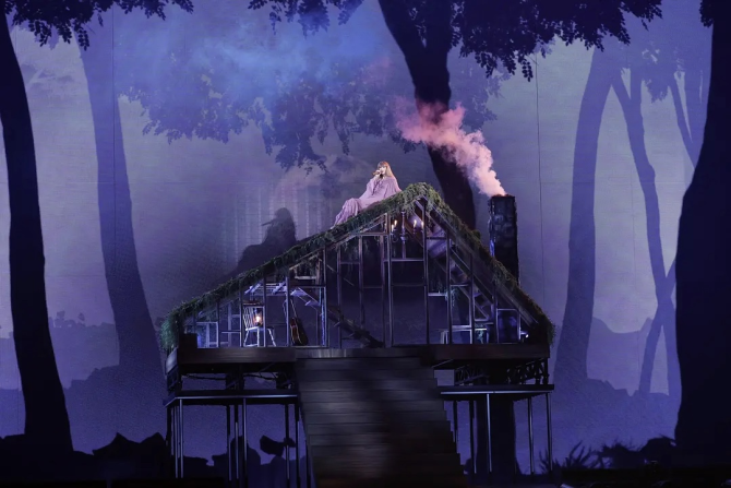 抢不到演唱会门票,我选择在电影院蹦迪插图4 深响, 抢不到演唱会门票,我选择在电影院蹦迪