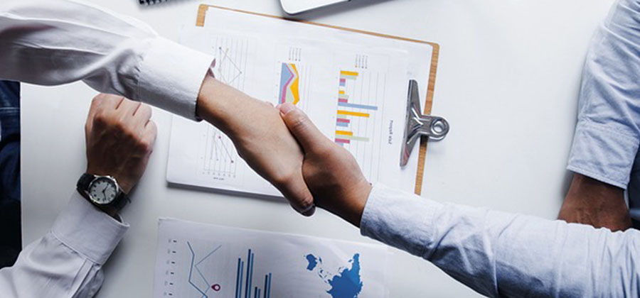 找错对标，车毁人亡