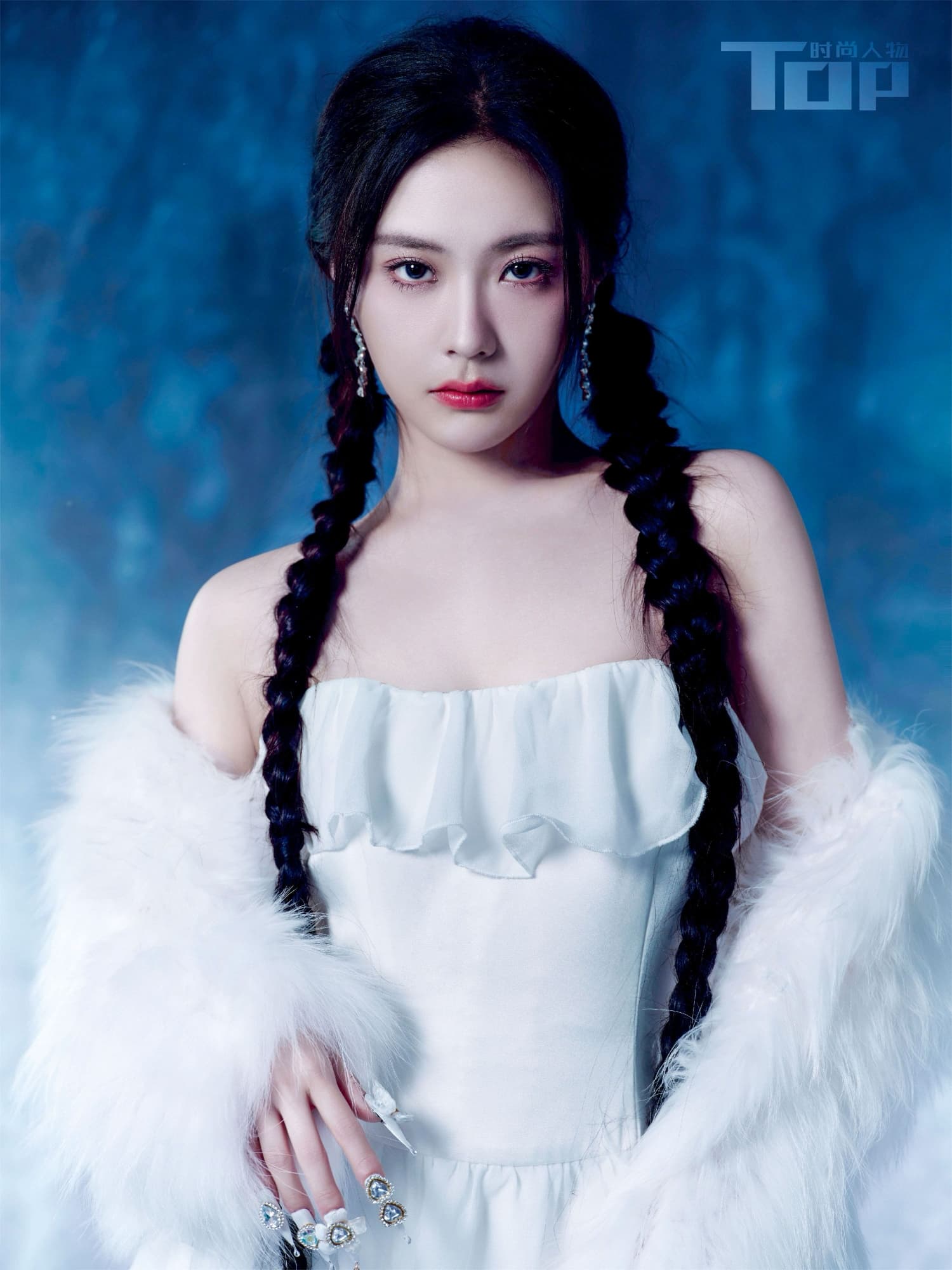 只此烟青，绚烂至柔—王艺瑾