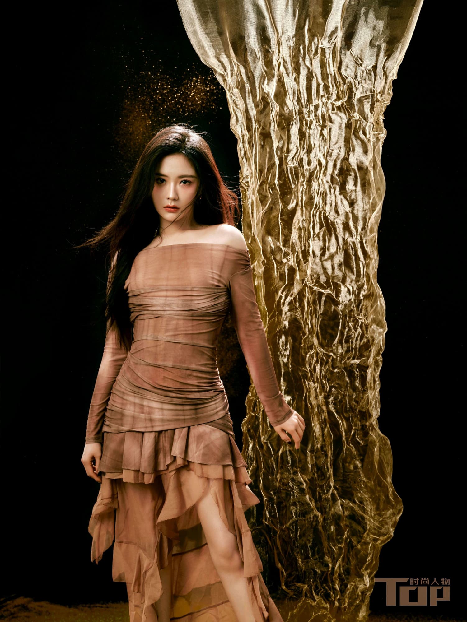 只此烟青，绚烂至柔—王艺瑾