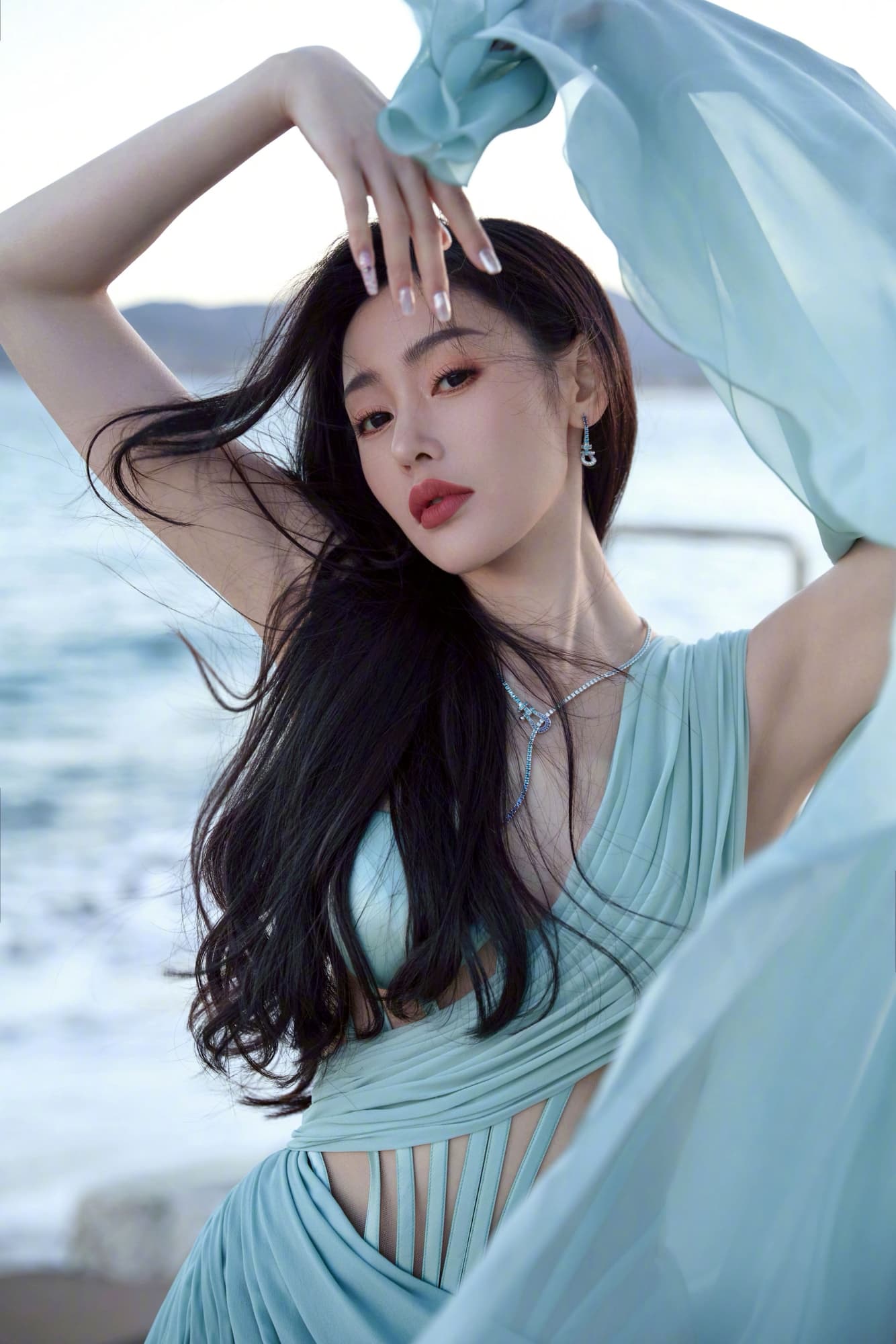 蔚蓝海岸芳菲盎然—张天爱