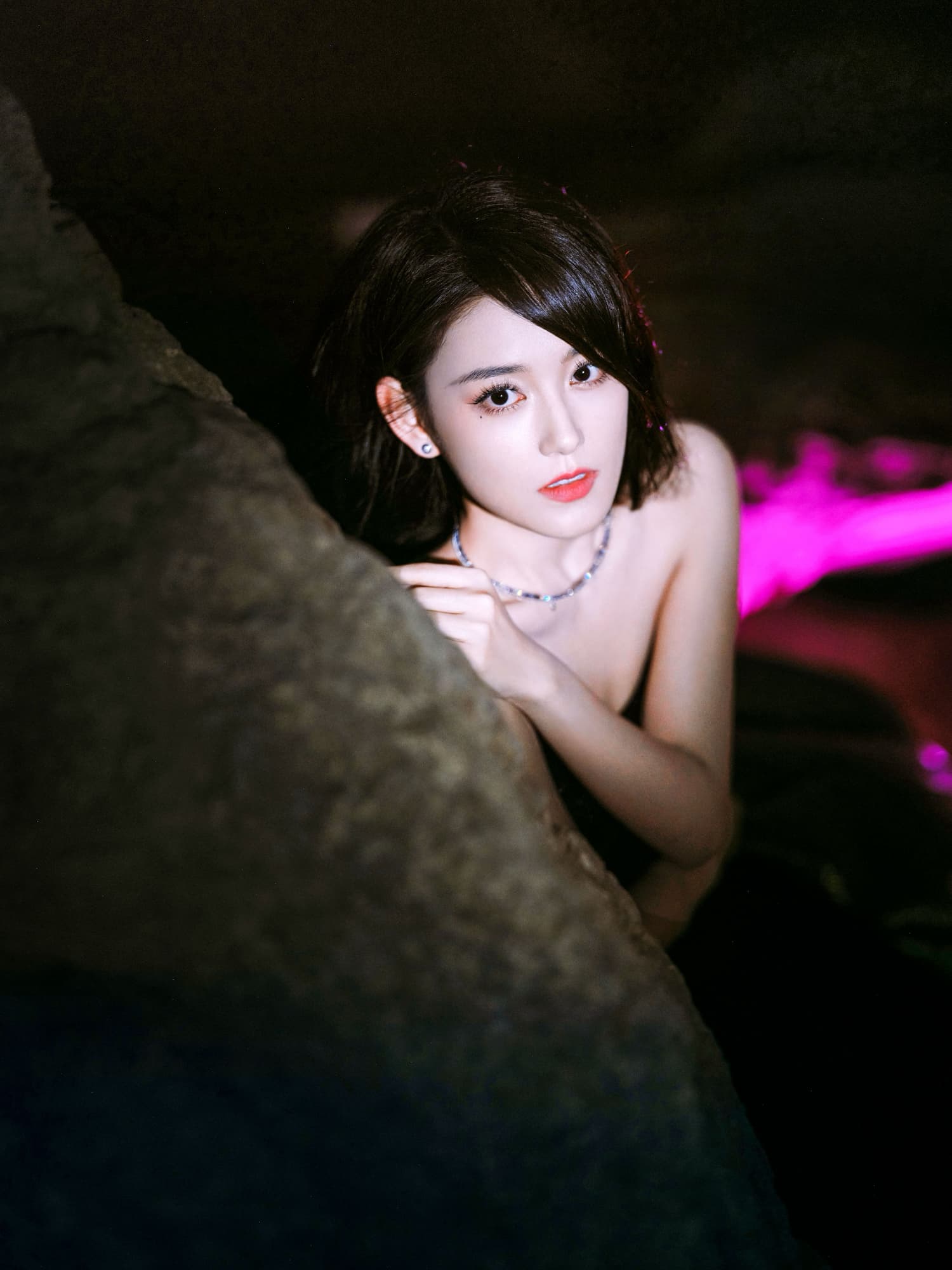 暗夜星空,细数微光—蒋依依