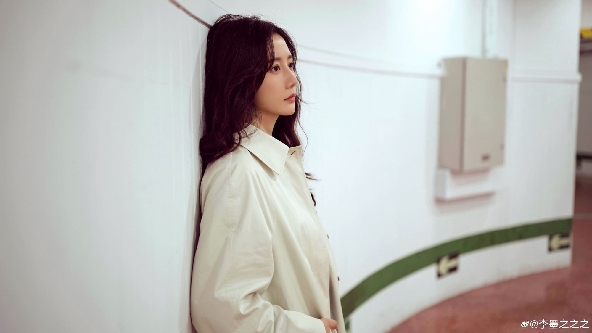 地铁里的风吹来我对你的思念—李墨之