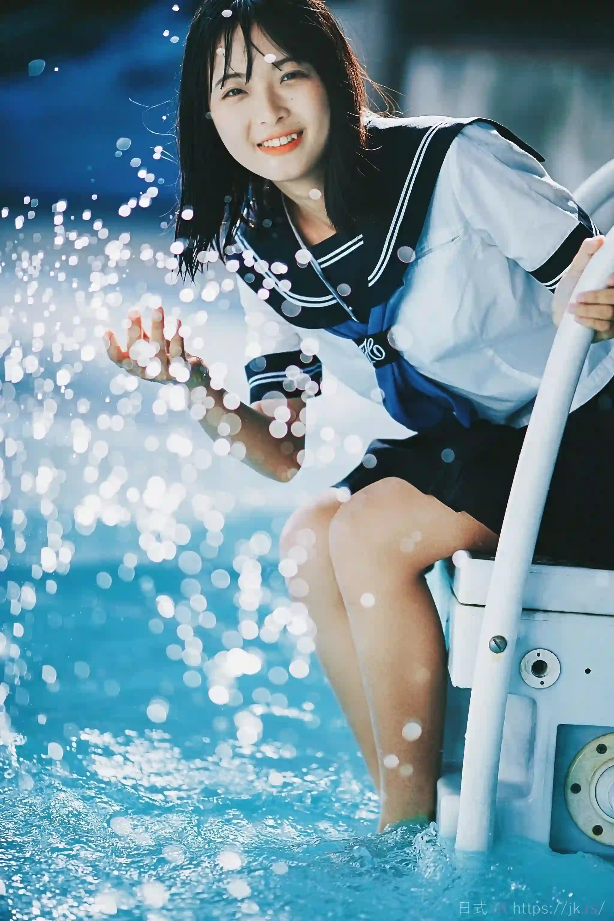 夏日里的小清新泳池