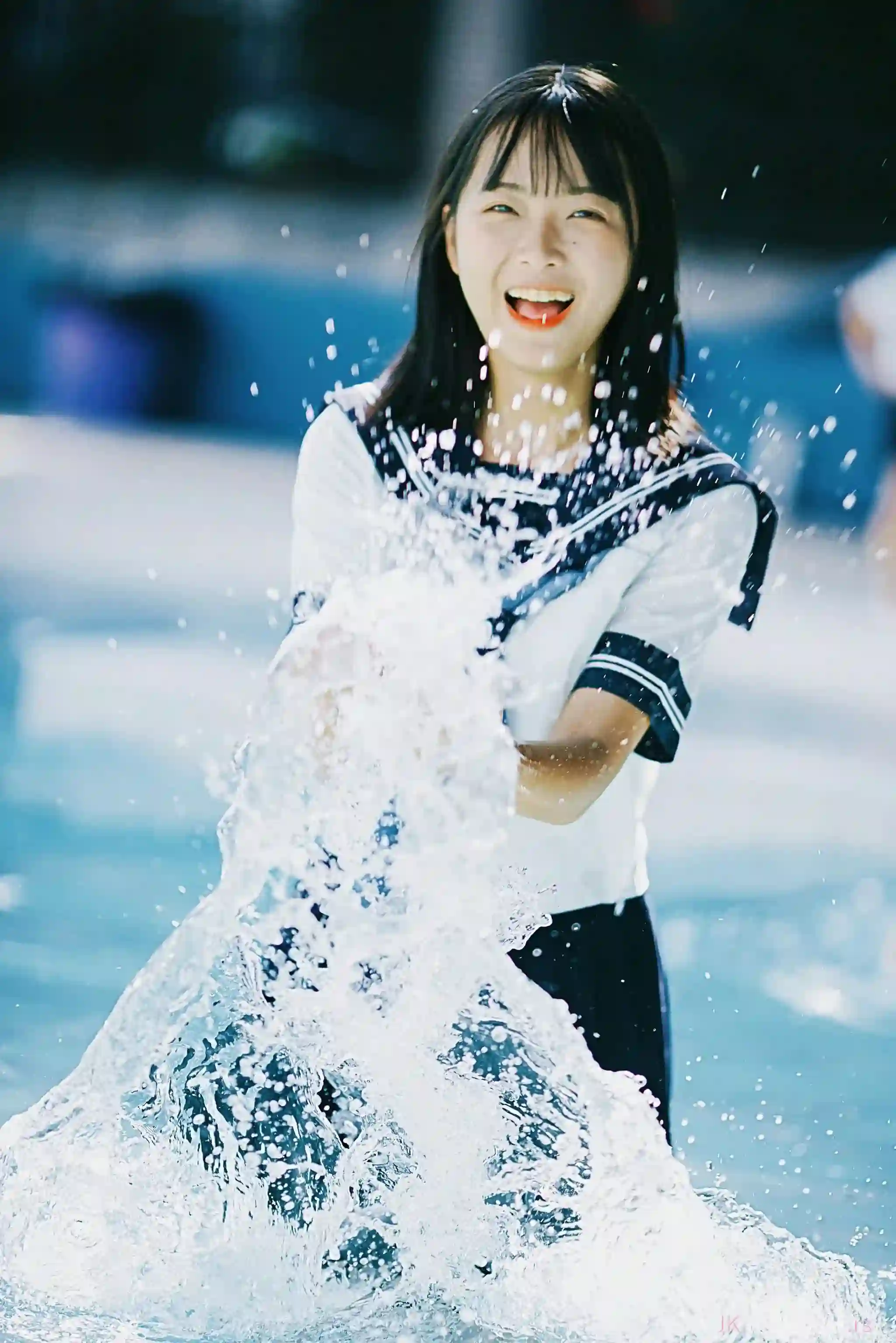 夏日里的小清新泳池