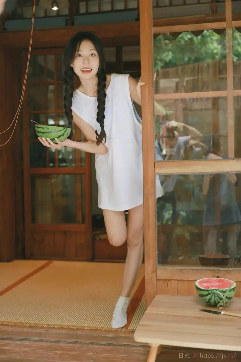 要不要一起吃西瓜