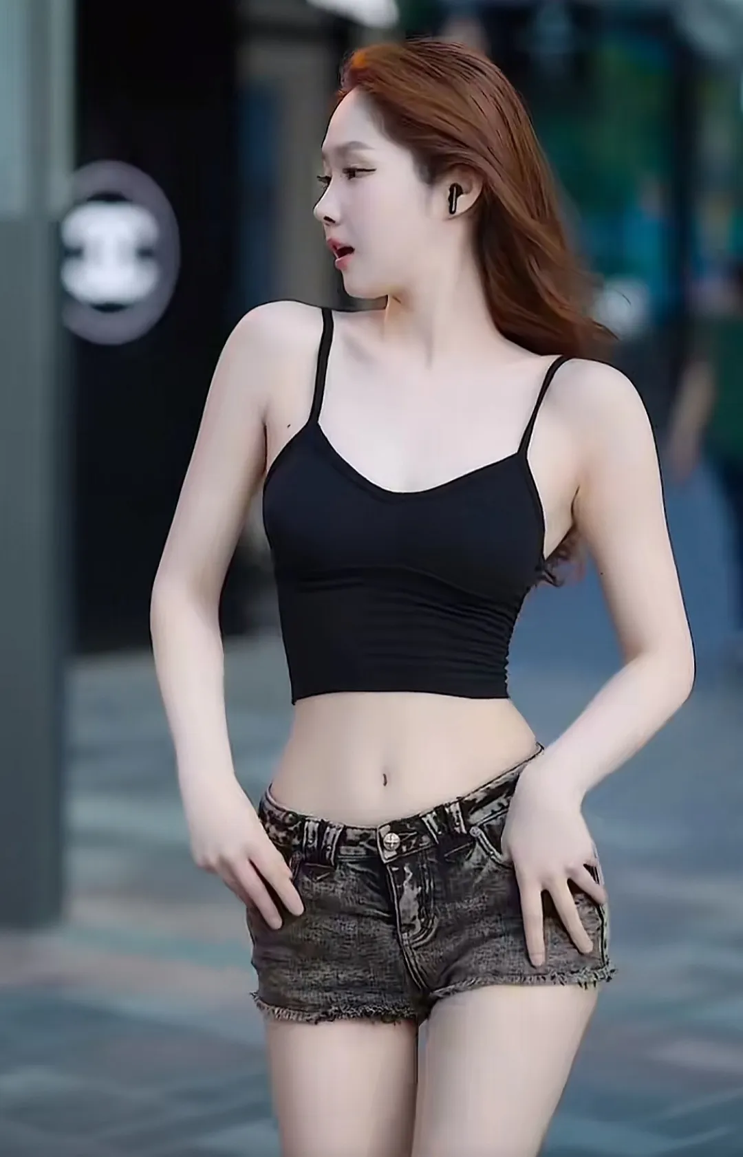 御姐风范，冷艳如霜