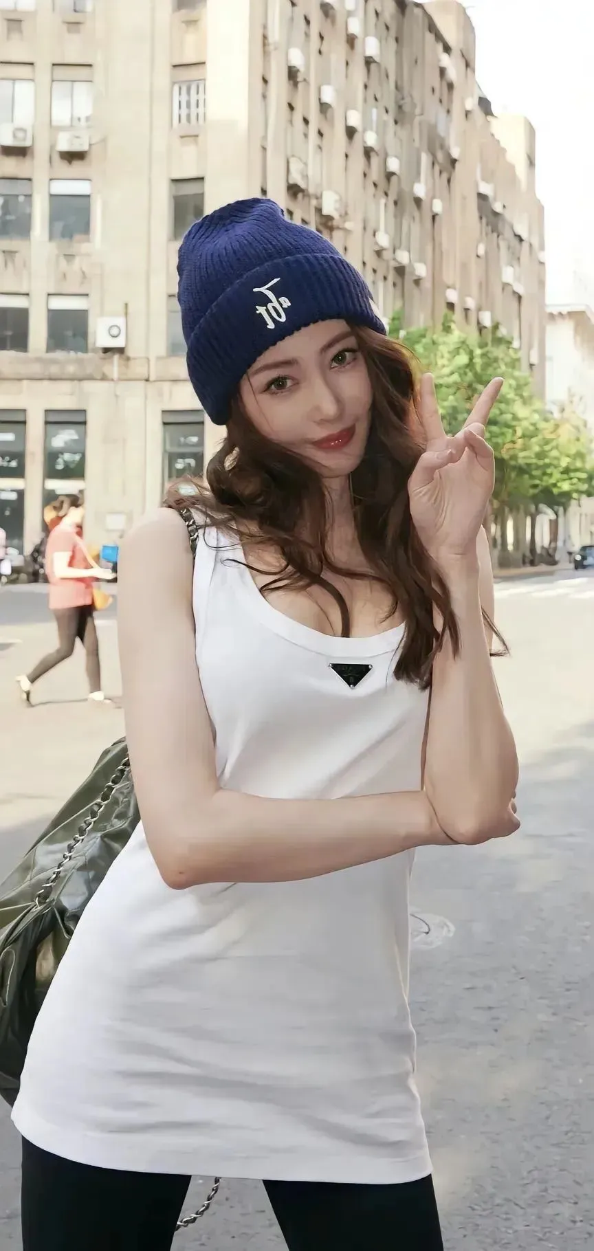 张天爱｜凹凸身材，太顶了