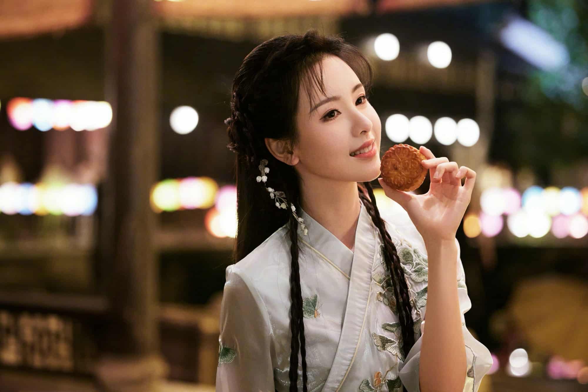 陈都灵 ｜ 民国初年 风赏中秋