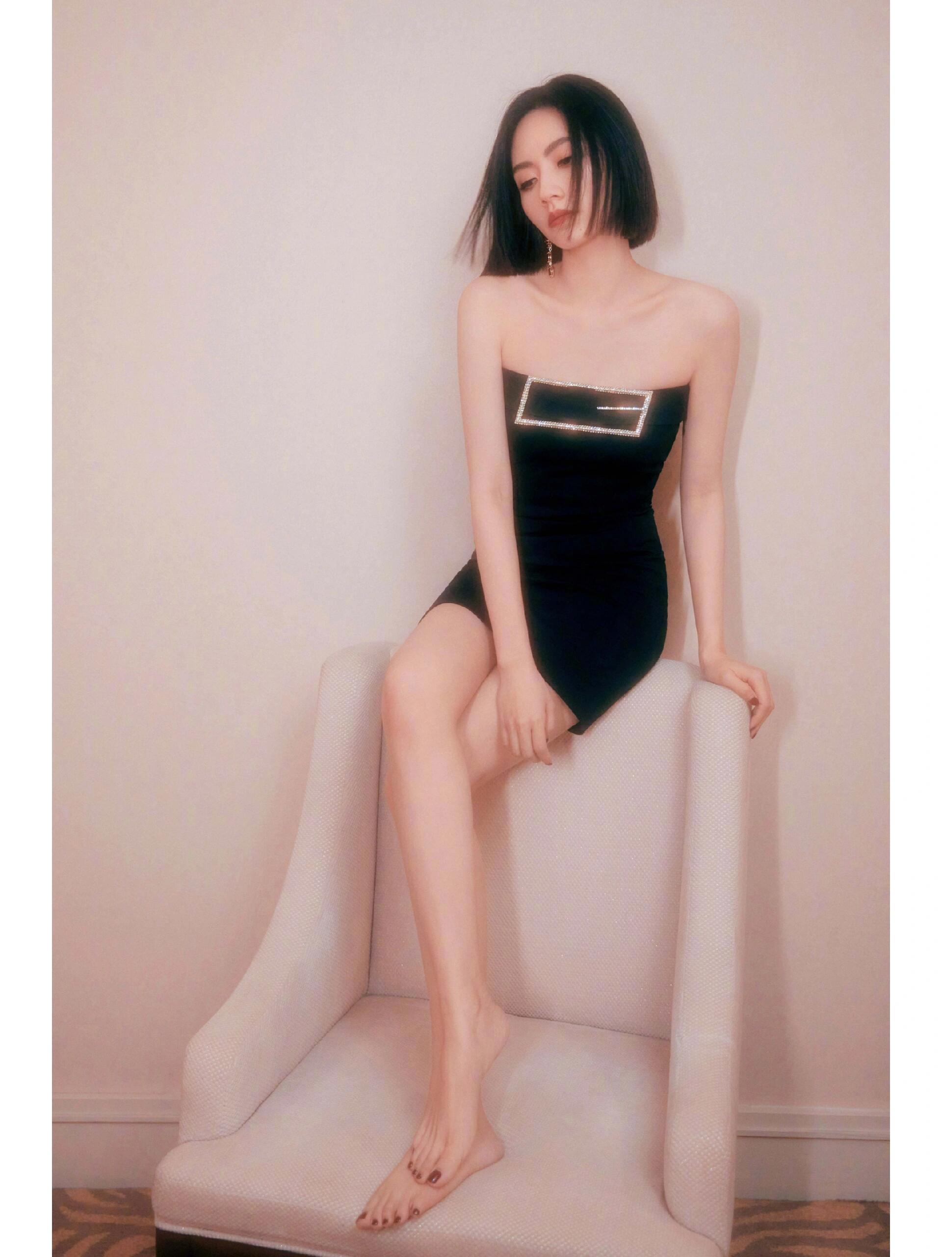 刘惜君 ｜ 冷艳性感，酷飒全场