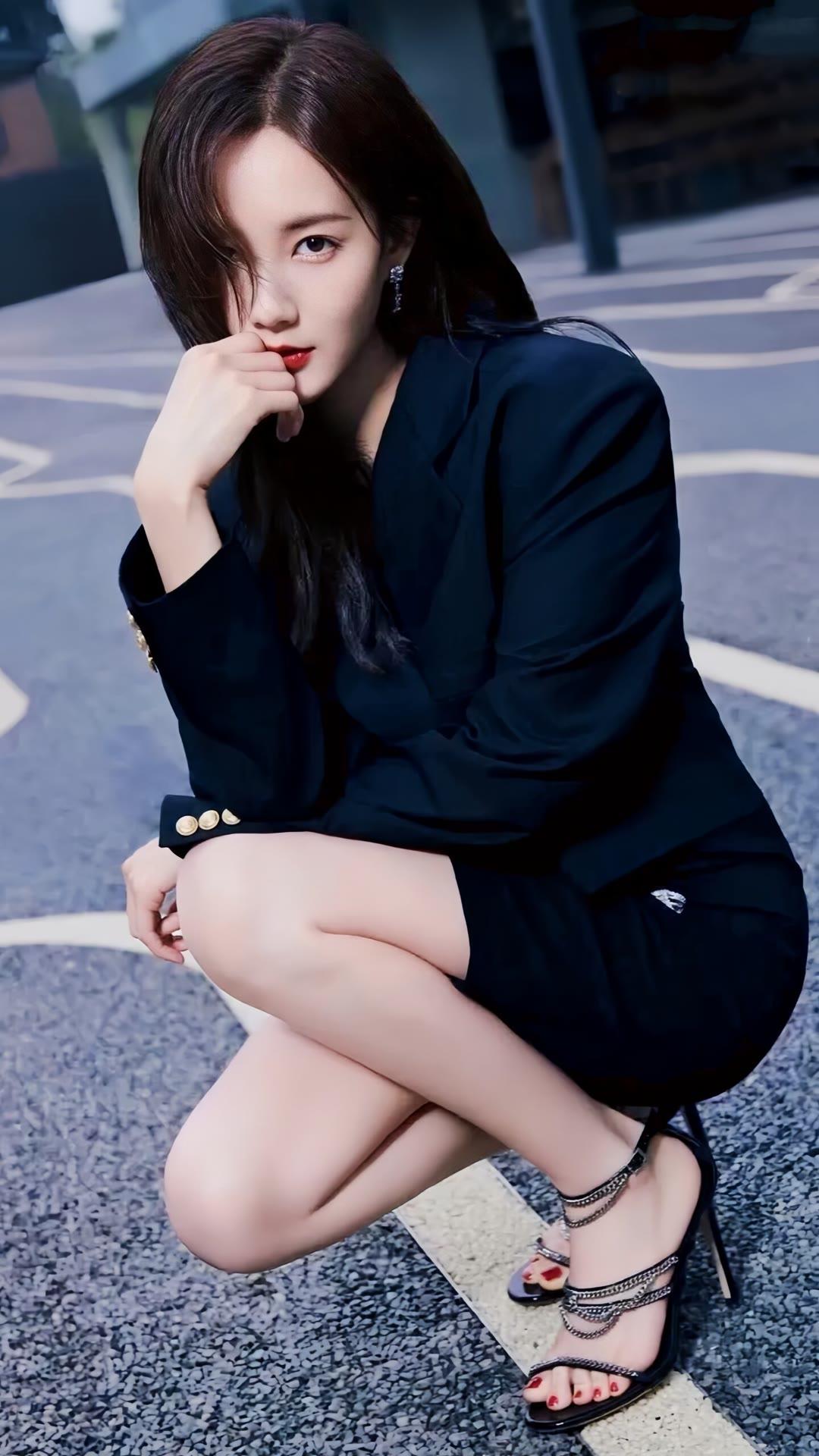 李一桐 ｜ 婀娜身姿 撩人心弦