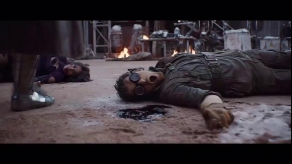 《死侍与金刚狼》曝“牌皇”删减片段 贱贱：他没死