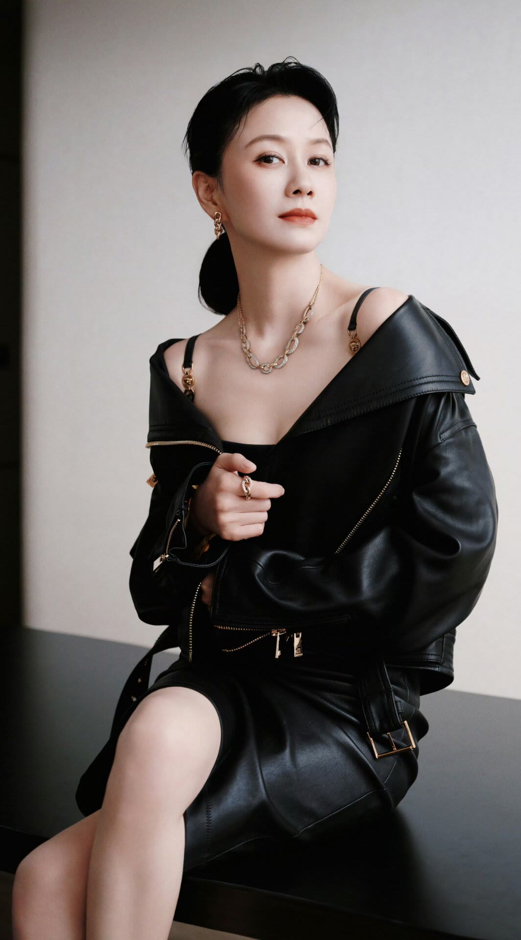 倪虹洁 ｜ 天真性感,痞帅利落