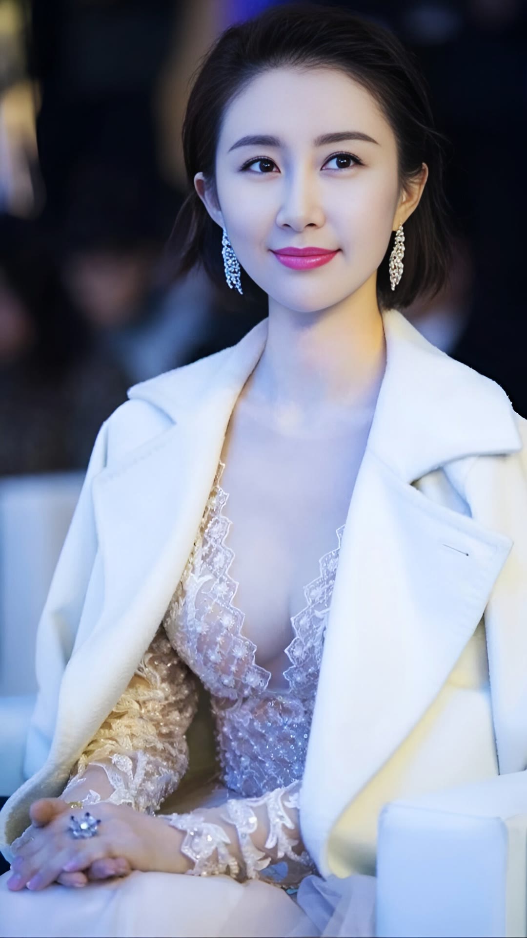 舒畅 ｜ 娇艳如花,美艳动人!