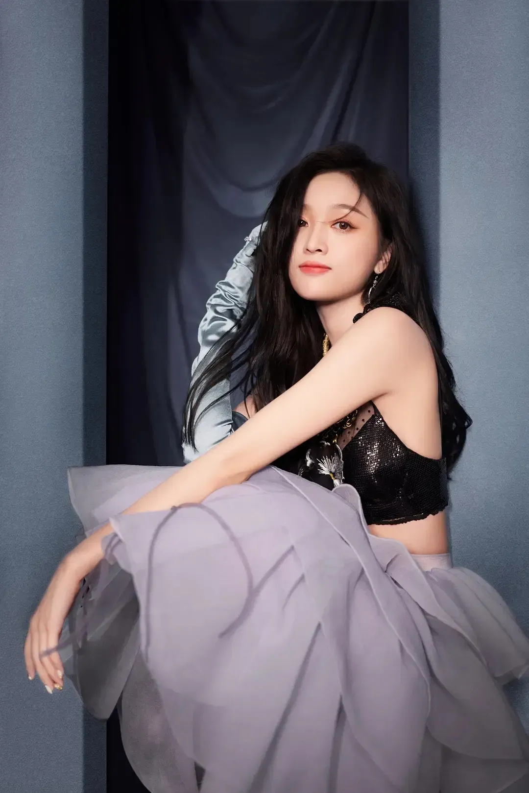 吴宣仪 ｜ 透视纱裙 性感火辣