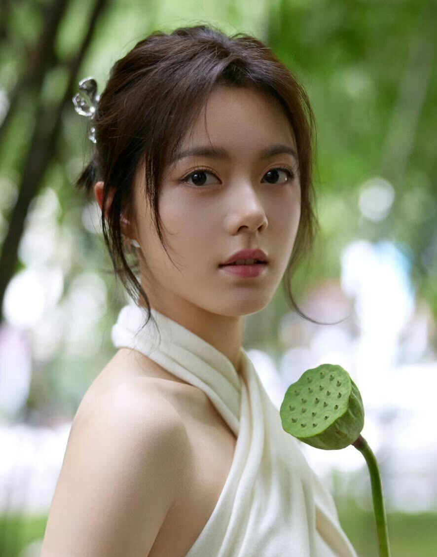 赵今麦 ｜ 出水芙蓉 公主女神