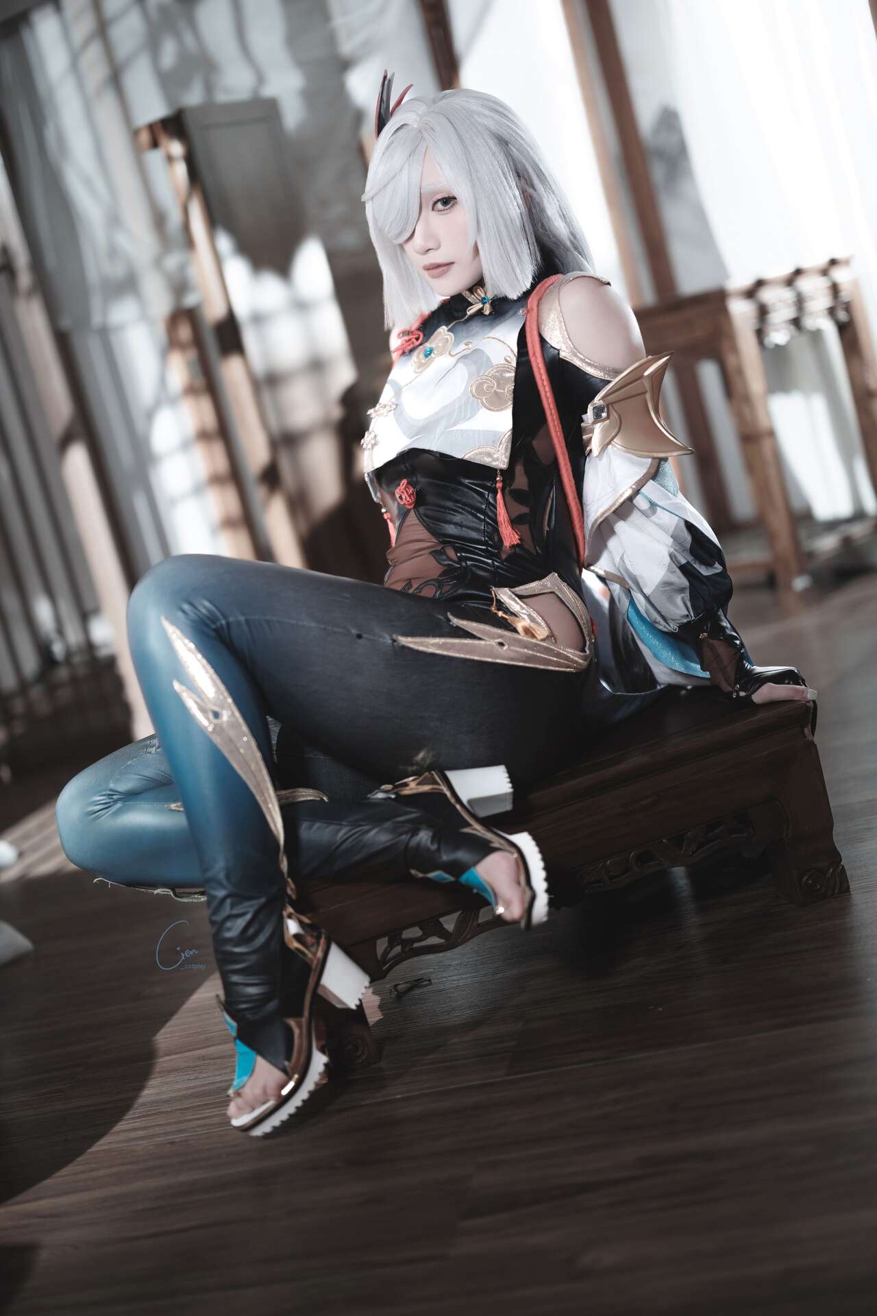 Cine cosplay 原神申鹤