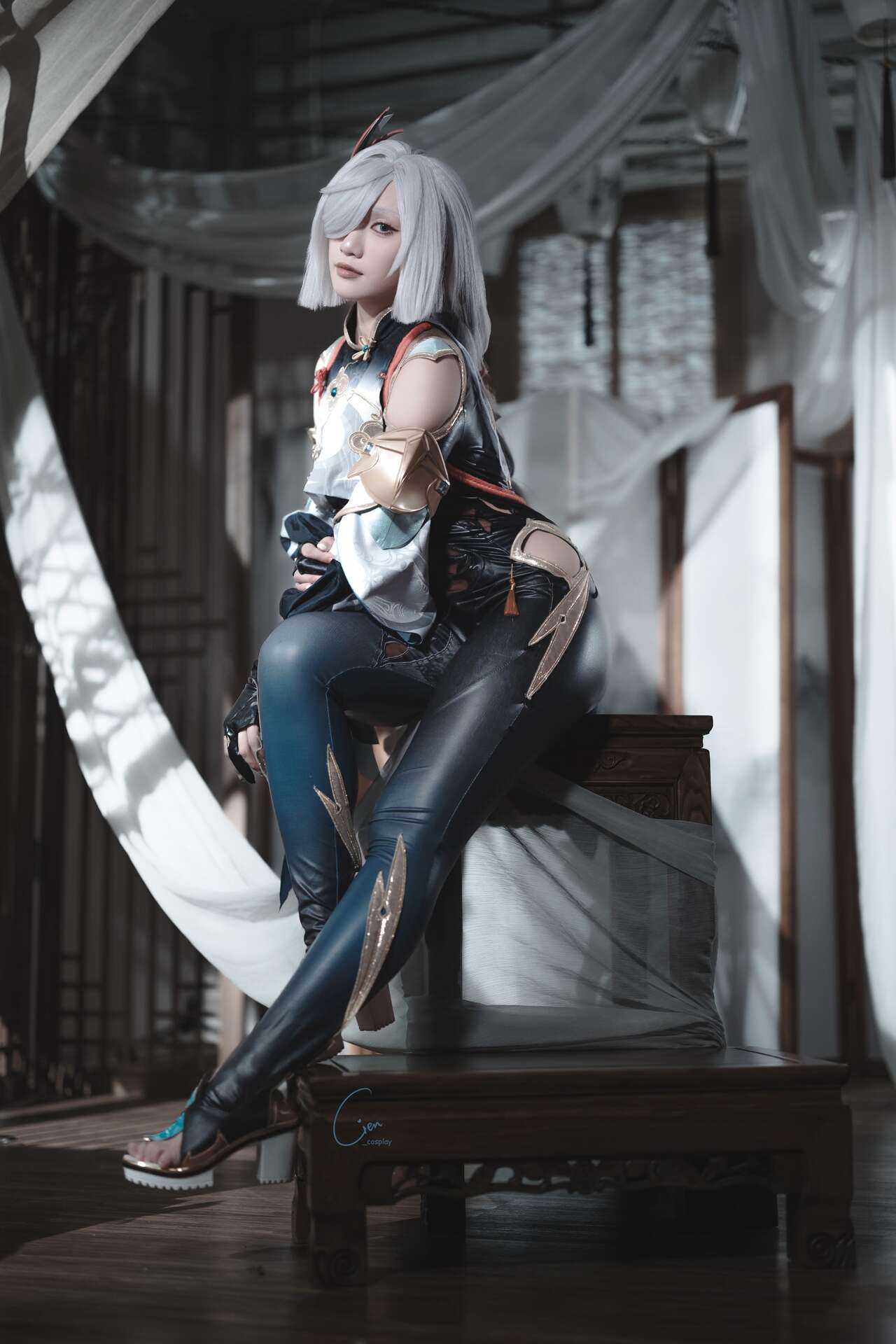 Cine cosplay 原神申鹤