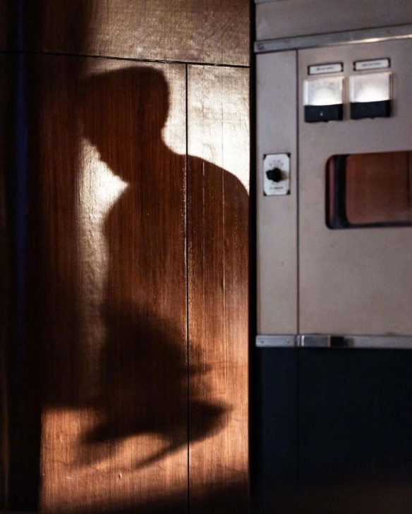 《怪奇物语》第五季曝全新幕后照 肖恩·利维回归!插图4 《怪奇物语》第五季曝全新幕后照 肖恩·利维回归!