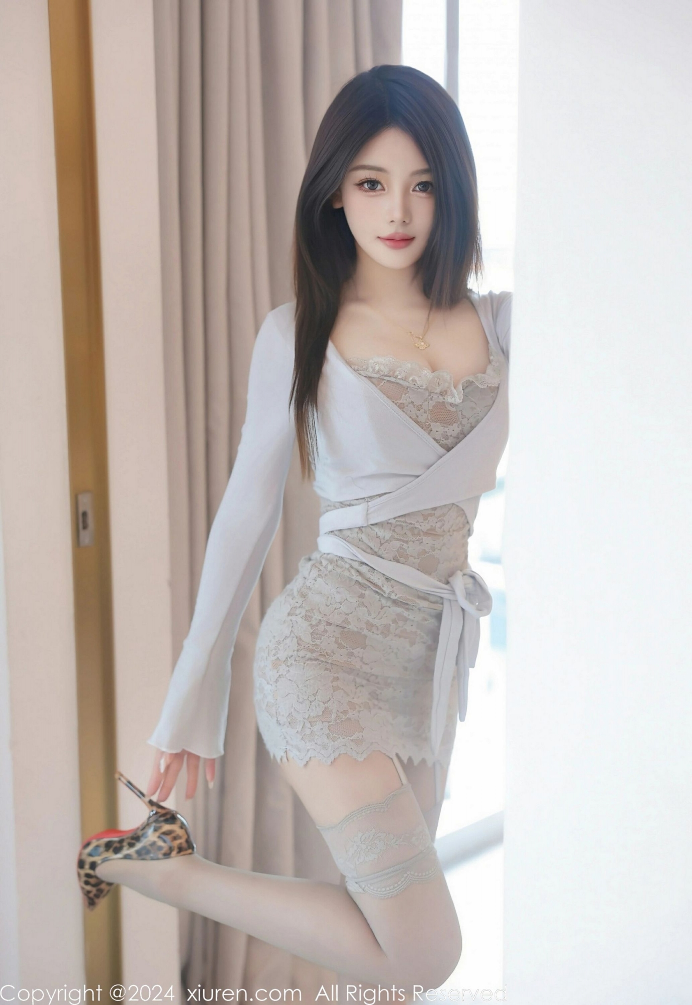 【Xiuren秀人】爱酱里完整版写真2025.03.28 No.10083【98P】