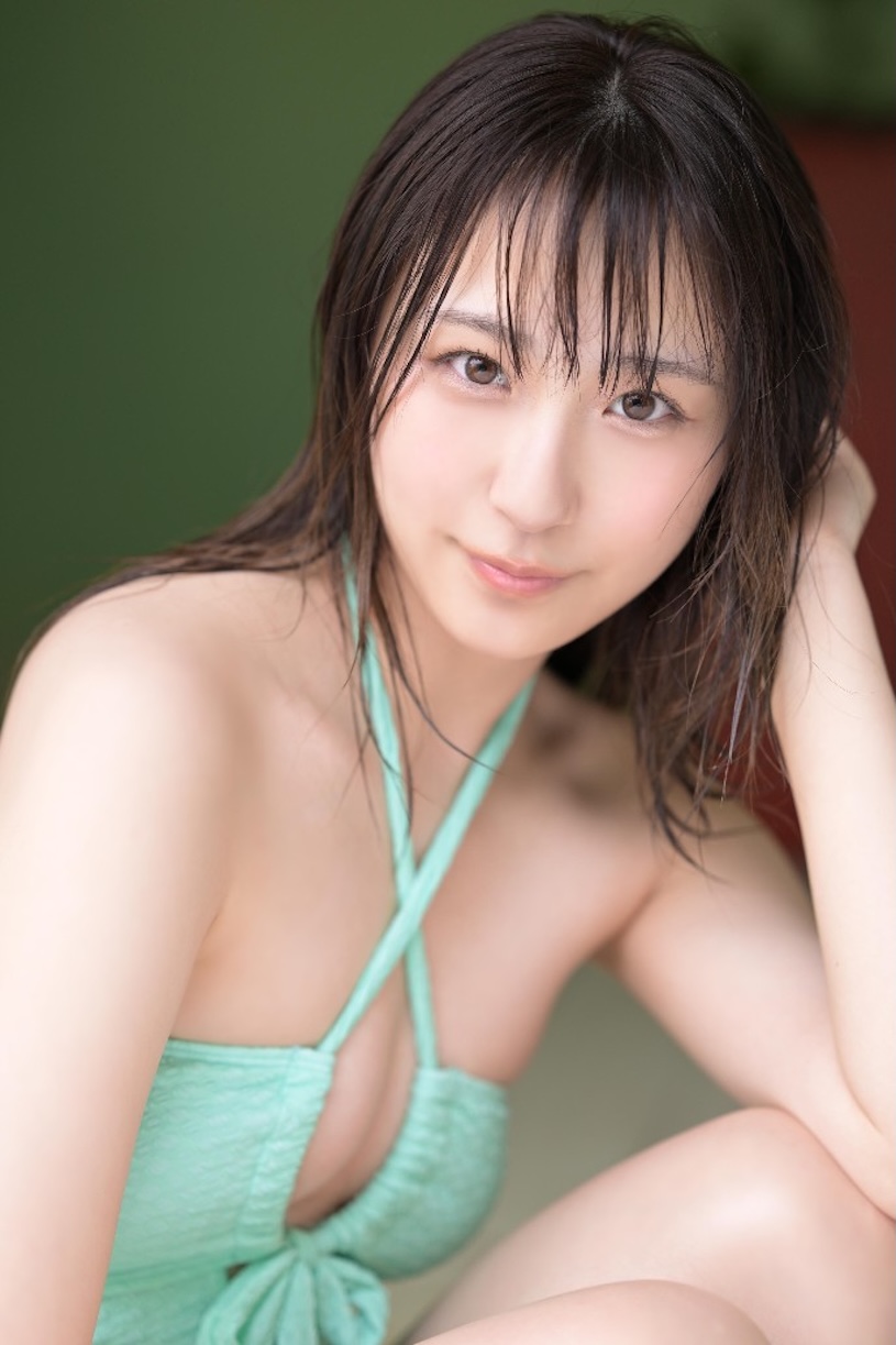 钻石级女大学生「新木希空」 下海拍AV成为新人女优