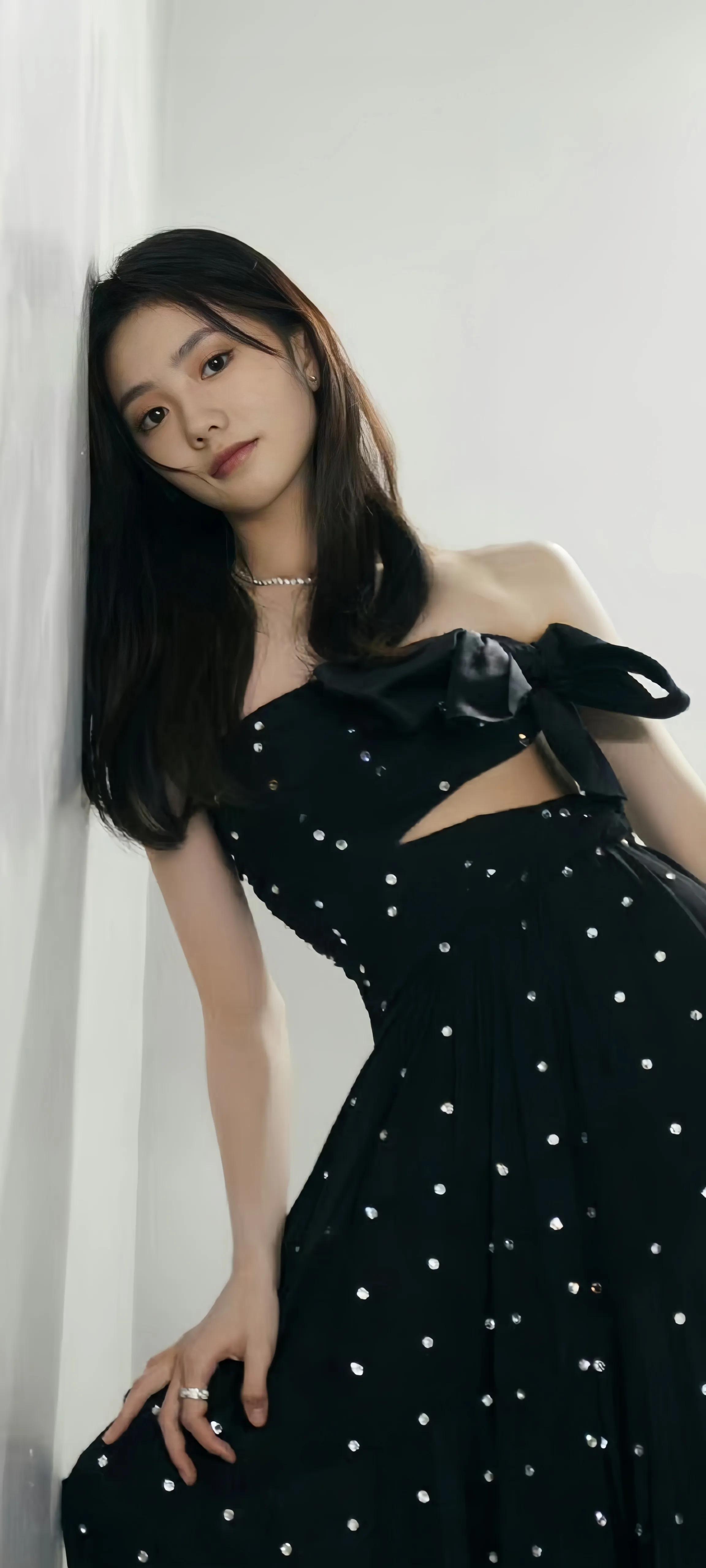 刘浩存 ｜ 清纯邻家小妹妹,笑起来太迷人