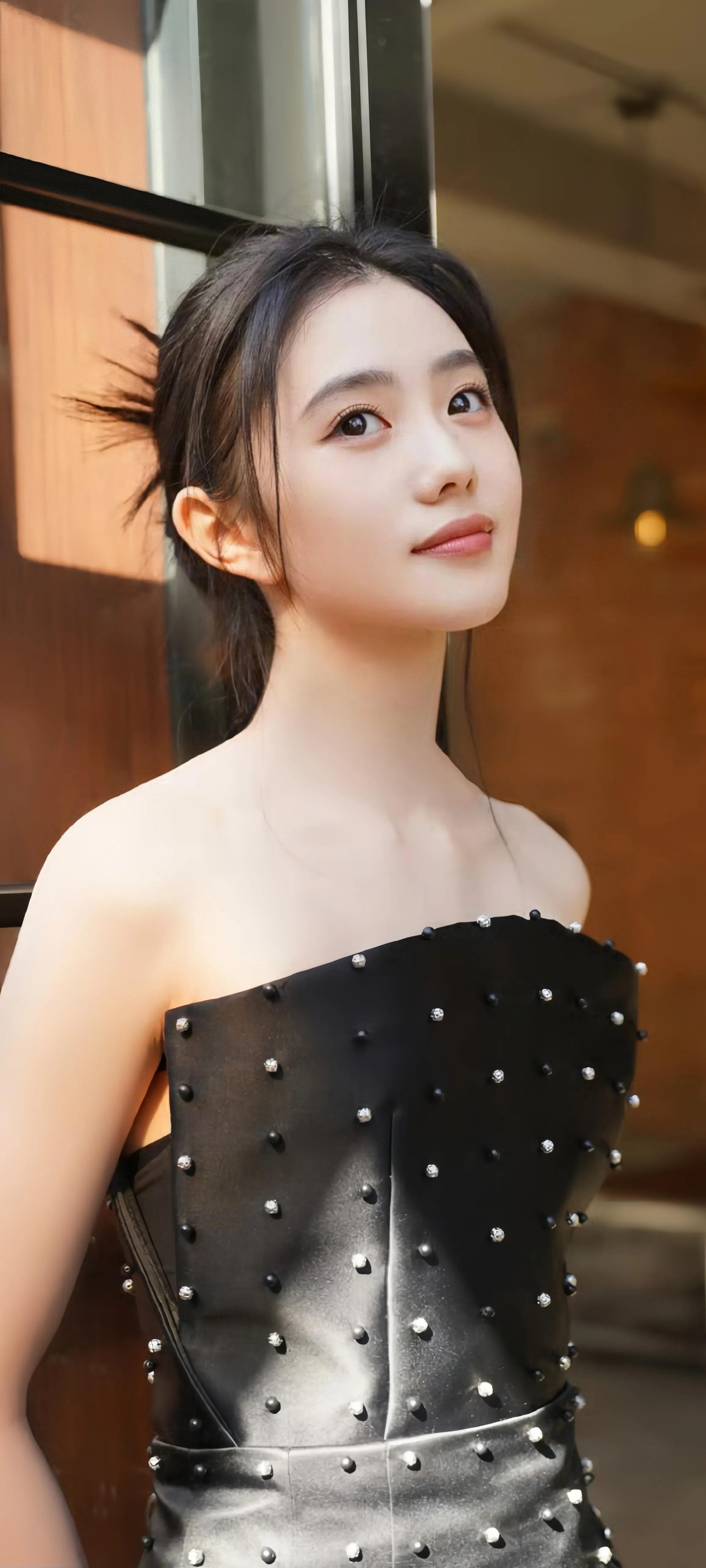 刘浩存 ｜ 清纯邻家小妹妹,笑起来太迷人